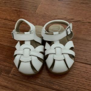 Stride rite memory foam sandals sz- 6.5